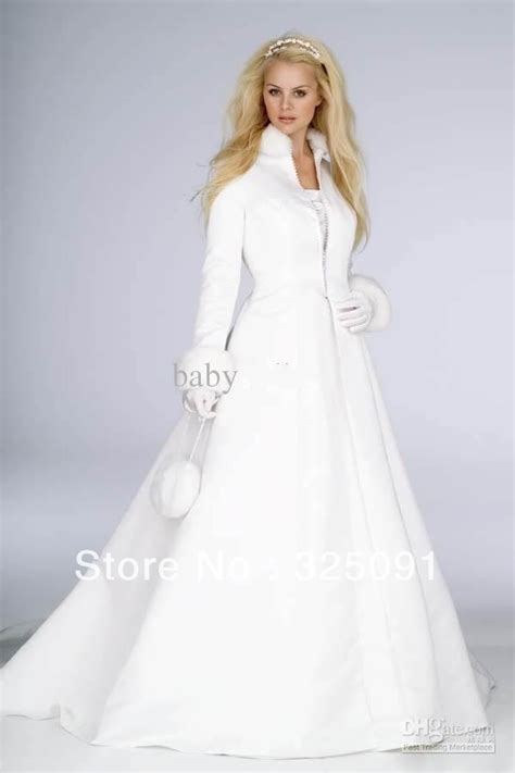 2013 Newest White Winter Warm Wedding Dress Cloak High Fur Collar Satin