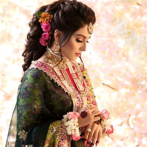Latest Beautiful Bridal Photo Shoot Of Ayeza Khan For Salon 247 News