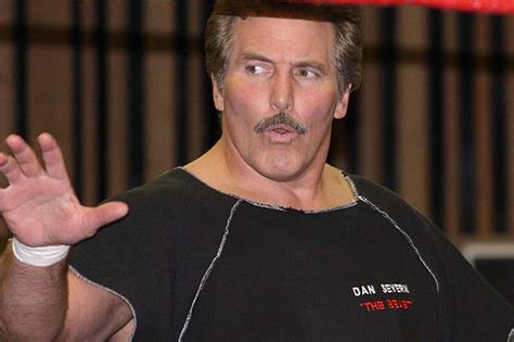 Ufc Pioneer Dan Severn Retires From Mma At Age 54 And With 101 Wins