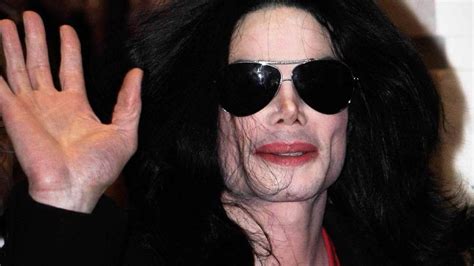 Michael Jacksons Estate Settles Lawsuit With His Former Manager