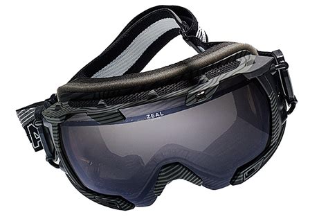 Reviewed Hud Ski Goggles From Smith Optics Oakley And Zeal Optics Wired Uk