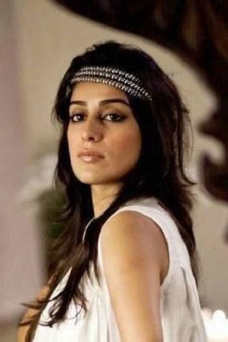 Top 25 Most Beautiful Pakistani Women Models Actresses And Politicians