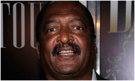 beyonce s father mathew knowles hit with second paternity suit