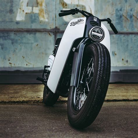 Honda c50 c70 c90 super cub glx 50 c 50 flywheel alternaor cover left engine. Honda Super Cub Retro Bike 2018