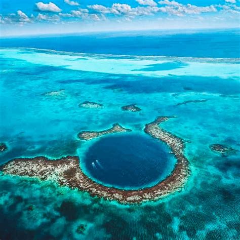 In Depth Details On The Belize Great Blue Hole