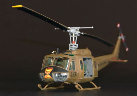 Kitty Hawk Models 80154 148 Uh 1d Huey Build Review