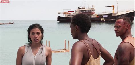 Tania Raymonde Nue Dans Deep Blue Sea 3