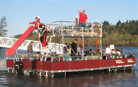 Party Barge With Slide