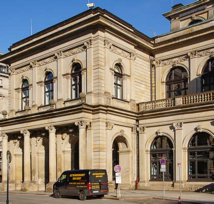 Mit werbeeinnahmen ist es uns möglich, die redaktion zu bezahlen und qualitätsartikel zu veröffentlichen. Börse - Reiseführer Hamburg