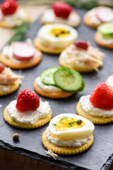 5 Ritz Cracker Appetizers You Can Make In 5 Minutes Neighborfood