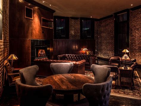 The smell of roasting coffee fills the air and. 10 Ridiculously Cozy Houston Restaurants | Cozy restaurant ...