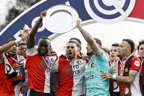 Feyenoord wrap up Eredivisie title, Groningen-Ajax abandoned