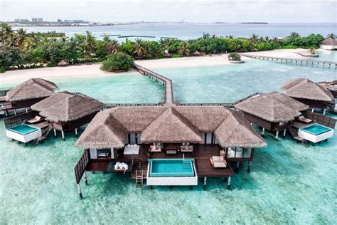 Overwater Bungalows In Maldives Sheraton Maldives Full Moon Resort And Spa