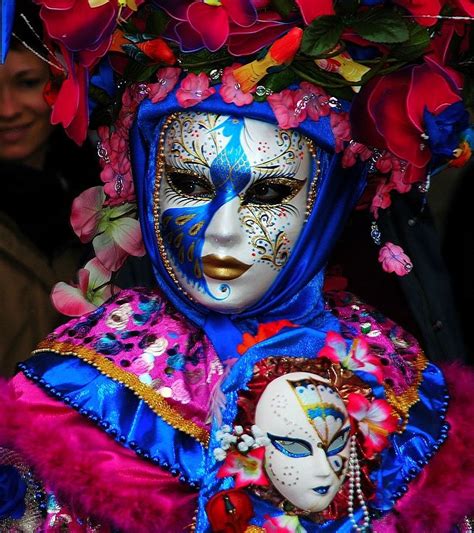 Venice Carnival Mask Carnival Masks Carnival Of Venice Venetian