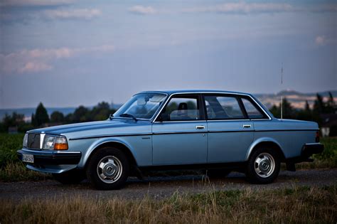 1981 Volvo GL Information And Photos MOMENTcar