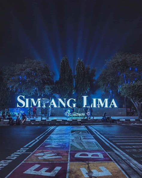 Simpang Lima Semarang Tempat Terbaik Menikmati Wisata Malam Di Semarang