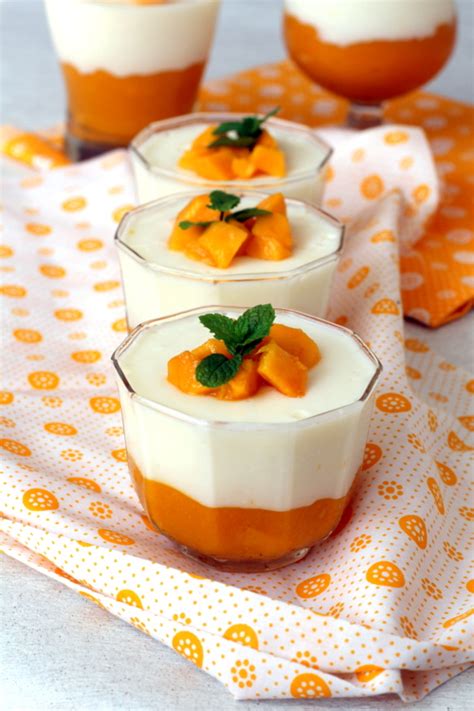 These healthy dessert recipes yeild irresistable confections. Mango Panna Cotta - Mango Dessert Recipes