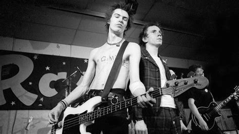 “you Cant Arrest Me Im A Rockstar” The 10 Most Outrageous Moments Of Sex Pistols Bassist Sid