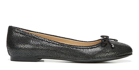Naturalizer Womens Grace Leather Round Toe Ballet Flats