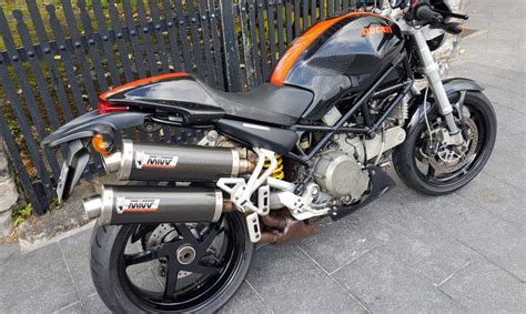 The engine produces a maximum peak output power of 73.00 hp (53.3 kw) @ 8250 rpm and a maximum torque of. 2006 DUCATI MONSTER 800 S2R - Moto 4U - Motorcycles ...