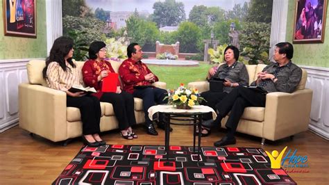 Keluarga adalah suatu komunitas yg dibentuk melalui perkawinan antara pria dan wanita berlandaskan cinta dan kasih saying seperti keluarga yg hidup aman tenteram dan bahagia adalah idaman setiap insane. Rumah Tangga Bahagia - Tuhan Ada, Keluarga Bahagia - YouTube