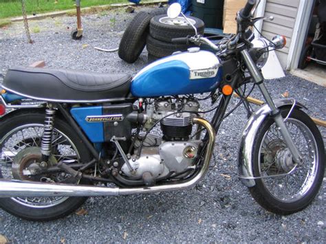 Triumph motorcycles use cookies on this website to provide the best experience possible. 1976 Triumph Bonneville