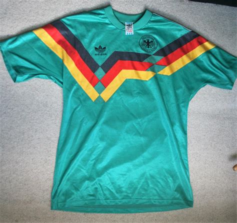 This is perfect gift for soccer fans! Germany Away football shirt 1990 - 1991.