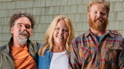 Maine Cabin Masters Stars Talk Cabin Renovation And Their Hit Tv Show