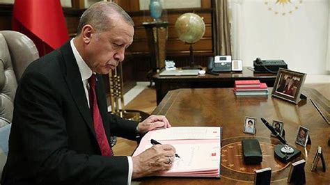 Cumhurbaşkanı Erdoğan ın imzasıyla 6 bakanlıkta görevden alma ve