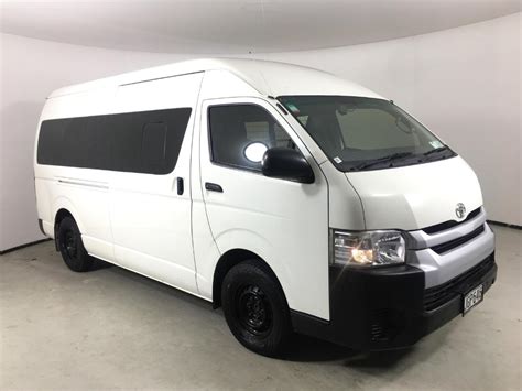 The 2004 toyota hiace, much like the model year before it, offers many of the same features and specs, such as a 2.4l or 3l engine displacement, in either a gasoline or diesel option. Used Toyota Hiace ZX TD 2015 | Penrose Supersite | at ...