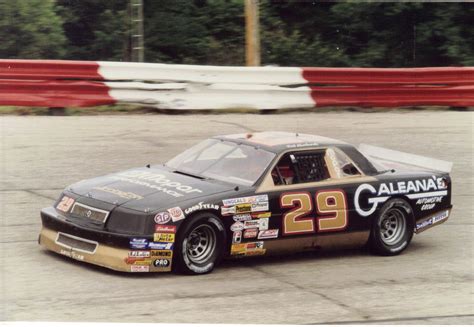Now, place those 190 mile per hour cars on a large track, such as texas motor speedway, where they will have to maintain said speed while turning around a there's a good reason why many former football and hockey players are now pitting nascar teams—pit crews train as hard as any other. Dodge can no longer run in ARCA following 2019 : NASCAR