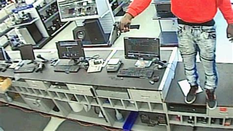 Federal Agents Looking For Pawn Shop Robber