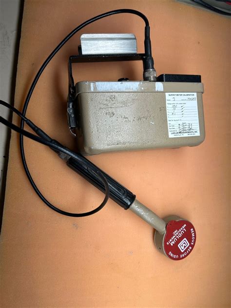 Ludlum Model 3 Survey Meter W 44 9 Probe Geiger Counter Ebay