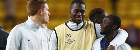 Toda la información de mvogo (yvon mvogo), jugador del rb leipzig en la temporada 2020 en as.com. Yvon Mvogo spielte bei RB Leipzig in der Europa League ...