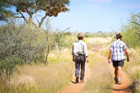Kalahari Hiking Trails Join Up Safaris