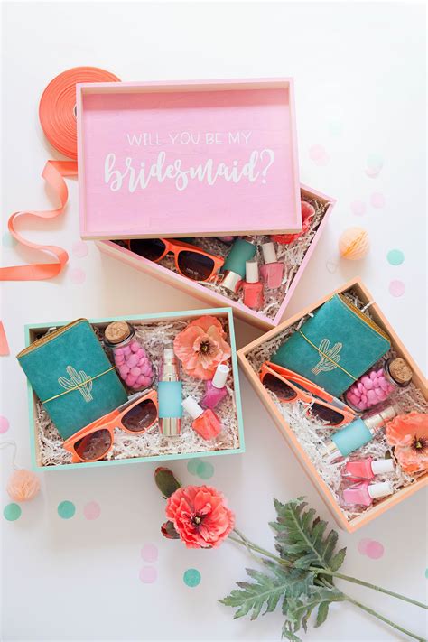 Great savings & free delivery / collection on many items. DIY BRIDESMAID GIFT BOXES - Tell Love and Party | Cestas ...