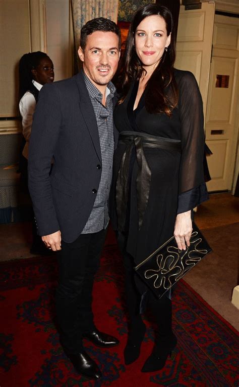 Pregnant Liv Tyler And Bf Dave Gardner Are All Smiles At London Event E