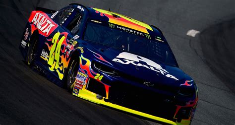 Foxsports.com ranks the 20 greatest drivers petty earnhardt jimmie johnson jeff gordon kyle foxsports.com ranks the 20 best drivers of all time. 24-William-Byron-New-Hampshire - MRN - Motor Racing Network