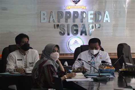 Evaluasi Capaian Kinerja Bupati Dinas Kesehatan Dan Pendidikan Sudah