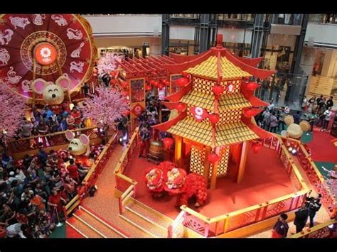 Aquariaklcc would like to offer an rm10 off from aquariaklcc admission tickets. Lion Dancers Roam KLCC Suria For Chinese New Year Resort ...