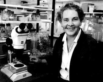 Ganó el premio albert lasker de investigación médica básica en 1991 y el premio nobel de fisiología o medicina en 1995, junto con eric wieschaus y edward b. Christiane Nüesslein-Volhard (1942) es una bióloga del desarrollo alemana que estudió ...