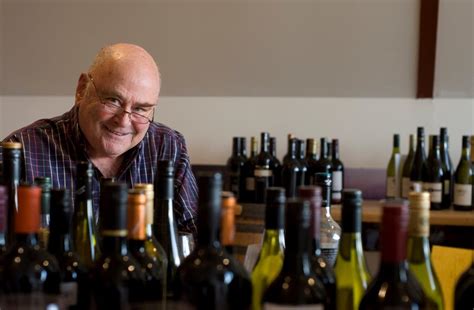 James Halliday moves from tasting to new technology - Circle of Wine