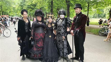 wave gotik treffen 2022 juni in leipzig viktorianisches picknick gothic meeting wgt youtube