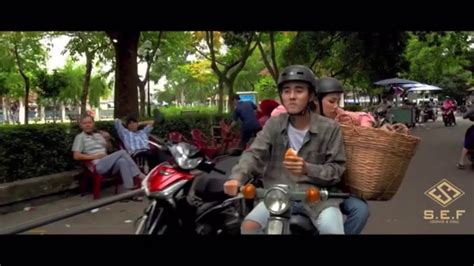Nghe online bài hát bánh mì không do ca sĩ đạt g; Đạt G và Du Uyên về Gia Lai | Ae rủ đi luôn! - YouTube