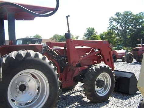100 Case Ih 895 4x4 Tractor W 2255 Loader And Reverser Lot 100