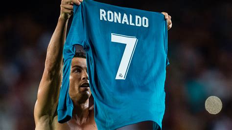 Una maquina de ganar títulos Los números de Cristiano Ronaldo a nivel de clubes TUDN
