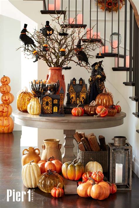 25 Ideas To Style Your Console Table With Spooky Halloween Decorations