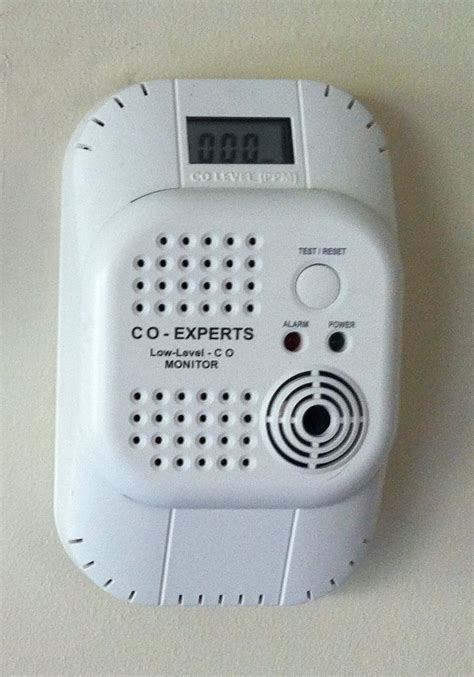 The co experts carbon monoxide monitor doesn't have a flashy website or marketing program. A UL-Listed Carbon Monoxide Alarm May Not Protect You ...