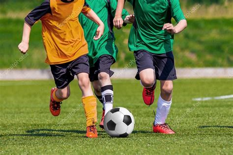 Young Kids Children Playing Soccer Football Match — Stock Photo