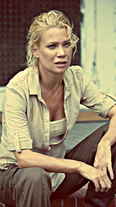 Laurie Holden Twd The Walking Dead Older Women Andrea Couple Photos Zombies Couples Scenes